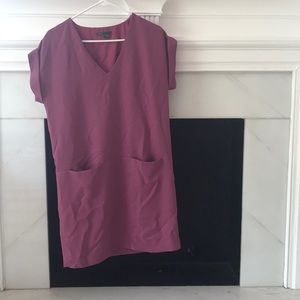 Vince Fuchsia Sz S Mini Dress with front pockets